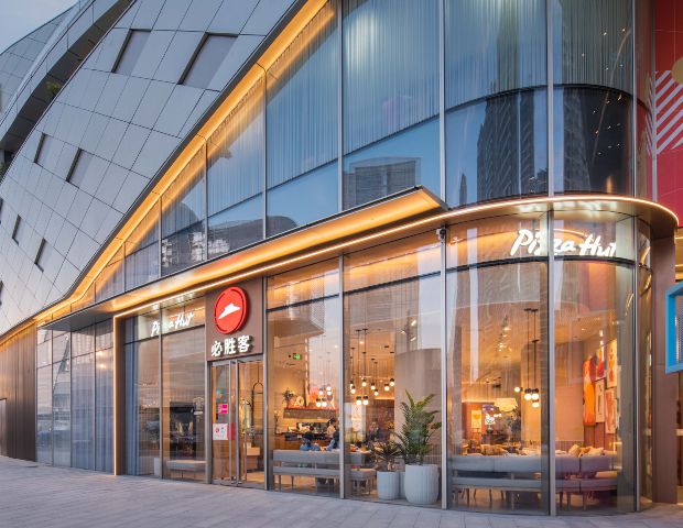 饮品牌价值榜海底捞、瑞幸上榜！j9九游会登录2025年全球餐(图8)