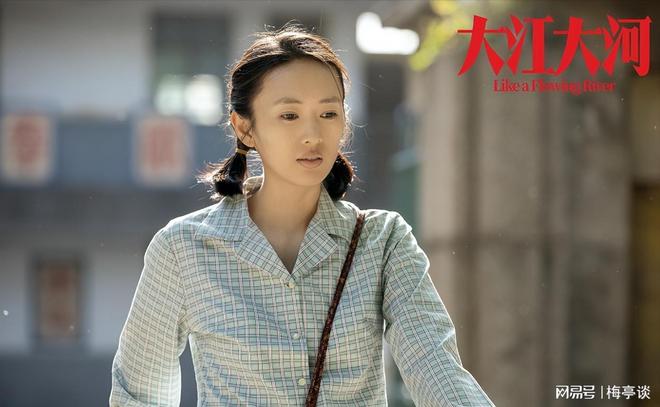 照暴露童瑶真实夫妻关系难怪她能这么火ag九游会登录嫁给富豪6年一张抽烟(图4)