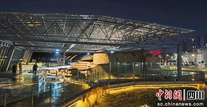 遗址公园成为市民春节假期休闲好去处j9九游会真人游戏第一眉山：古城墙(图3)